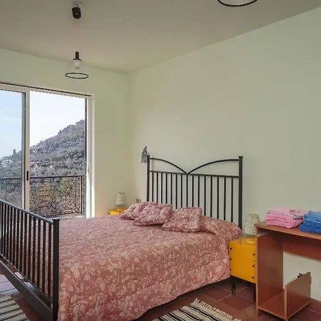 Holiday home Zweifamilienvilla Mit Aufstellpool Und Meerblick